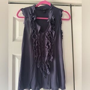 Willi Smith Periwinkle/Purple sleeveless Woman’s Top with ruffles